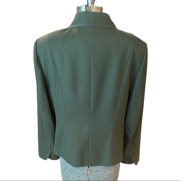 🍁Talbots stretch wool blazer. EUC - Picture 3 of 10